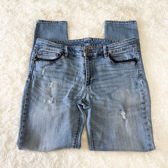 White House Black Market Skinny Distressed Jeans - Picture 7 of 9